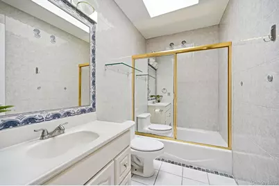 40 Pittsford Way, Nanuet, NY 10954 - Photo 10