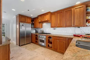 891 Dune Rd, Westhampton Dunes, NY 11978 - Photo 10