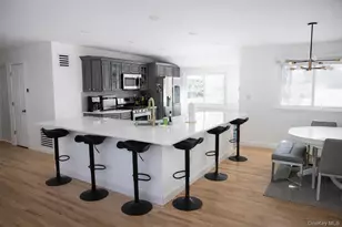 51 Lauren Ave, Dix Hills, NY 11746 - Photo 2