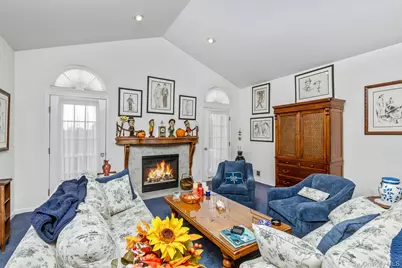 477 Woodscreek Court, Moriches, NY 11955 - Photo 18