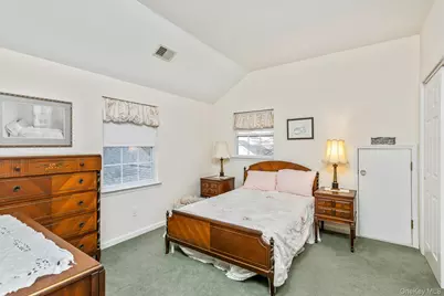 477 Woodscreek Court, Moriches, NY 11955 - Photo 8