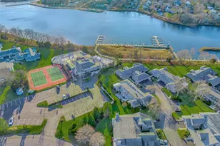 477 Woodscreek Ct, Moriches, NY 11955 - Photo 34