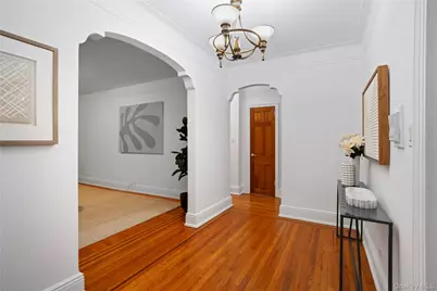 11021 73rd Road #5H, Forest Hills, NY 11375 - Photo 1