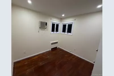 150 Jacob Street E, Elmont, NY 11003 - Photo 8