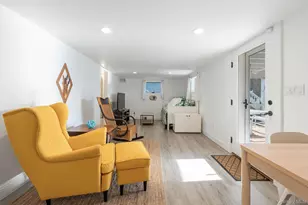 1375 W Main St, Riverhead, NY 11901 - Photo 26