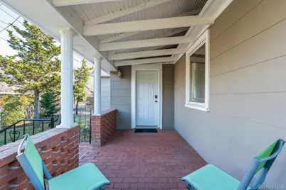 1375 W Main Street, Riverhead, NY 11901 - Photo 4