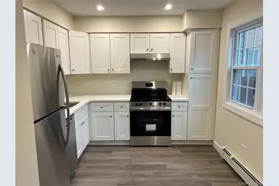 43 Springwood Drive, North Babylon, NY 11703 - Photo 2