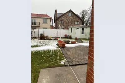 151-55 20th Road #3, Whitestone, NY 11357 - Photo 36
