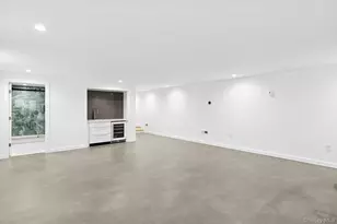 33 Oyster Pond Ln, East Hampton, NY 11937 - Photo 22