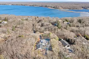 33 Oyster Pond Ln, East Hampton, NY 11937 - Photo 28