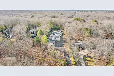 33 Oyster Pond Lane, East Hampton, NY 11937 - Photo 26