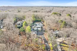 33 Oyster Pond Ln, East Hampton, NY 11937 - Photo 26