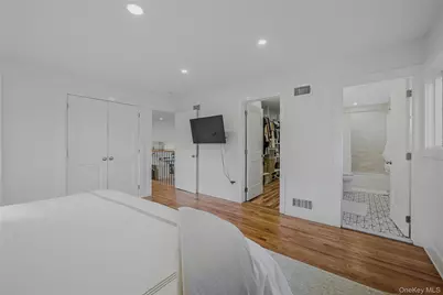 3 Old Town Lane, Huntington, NY 11743 - Photo 12