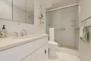 166-25 Powells Cove Blvd, Whitestone, NY 11357 - Photo 16