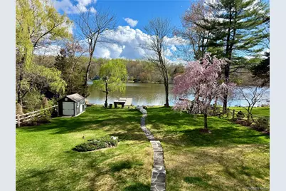 34 Twin Lakes Road, South Salem, NY 10590 - Photo 1