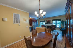 4 Chelsea Dr, Smithtown, NY 11787 - Photo 8