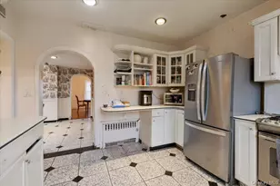 136 Linden St, Woodmere, NY 11598 - Photo 10