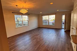 127 Weatherby Ln, Central Islip, NY 11722 - Photo 4