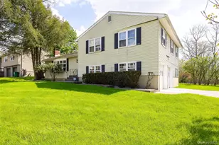 59 Carriage Hill Ln, Poughkeepsie, NY 12603 - Photo 20