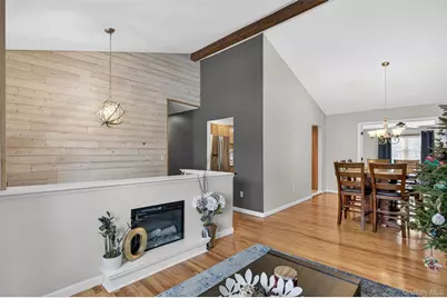 95 Sutton Park Road, Poughkeepsie, NY 12603 - Photo 6