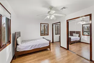 902 Linden Ave, Westbury, NY 11590 - Photo 22