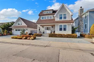 99 Parkside Dr, Point Lookout, NY 11569 - Photo 2