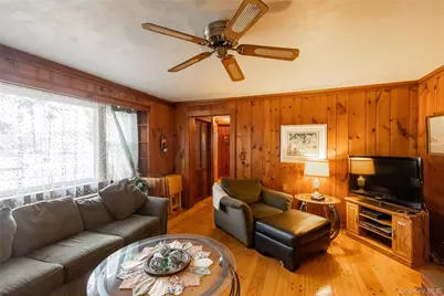 7 Lico Place, Babylon, NY 11702 - Photo 16