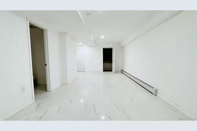 104-49 49th Ave, Corona, NY 11368 - Photo 32