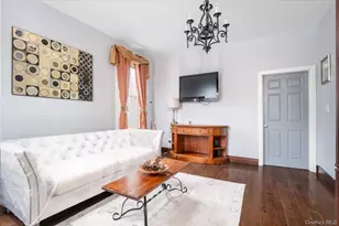 637 Rosewood St, Bronx, NY 10467 - Photo 16