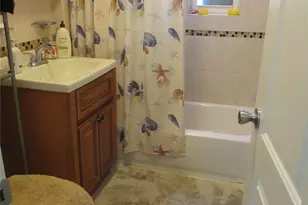 3228 Tenbroeck Ave, Bronx, NY 10469 - Photo 8