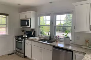 1240 W Rd, Cutchogue, NY 11935 - Photo 8