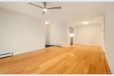 30 Hillside Terrace #E, White Plains, NY 10601 - Photo 6