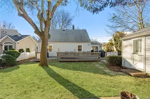 23 Harvard St, Roslyn Heights, NY 11577 - Photo 20