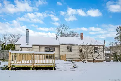 47 Georgia Street, East Northport, NY 11731 - Photo 4