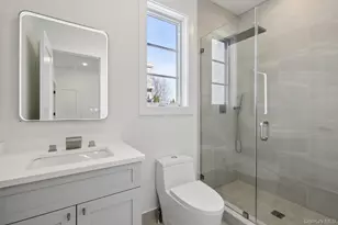 39 Potters Ln, New Rochelle, NY 10805 - Photo 20