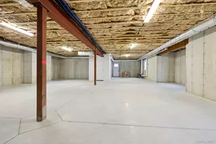 39 Potters Ln, New Rochelle, NY 10805 - Photo 40