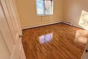 2813 Gunther Ave, Bronx, NY 10469 - Photo 2