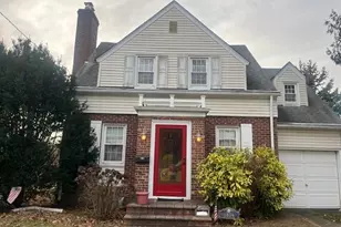 1854 Rockville Dr, Baldwin, NY 11510 - Photo 2