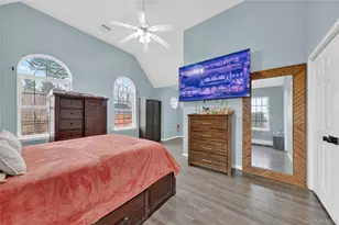 246 Robinson Ave, Newburgh, NY 12550 - Photo 14
