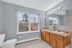 246 Robinson Ave, Newburgh, NY 12550 - Photo 16