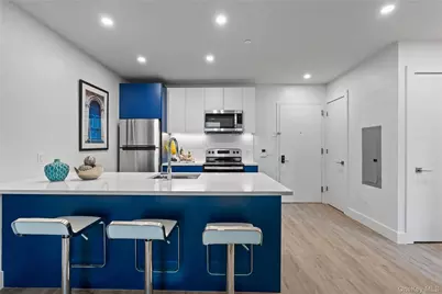 40 Westchester Place #602, New Rochelle, NY 10801 - Photo 1