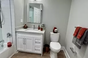 1100 Avalon St, Glen Cove, NY 11542 - Photo 12