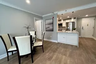 1100 Avalon St, Glen Cove, NY 11542 - Photo 4