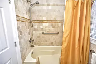 24 Bon Aire Cir, Suffern, NY 10901 - Photo 14