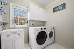 7 Park View Ln, Lake Grove, NY 11755 - Photo 34