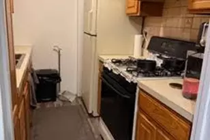 1874 Pelham Pkwy S, Bronx, NY 10461 - Photo 16