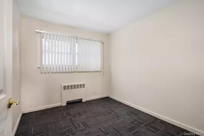 12 Westbury Avenue, Plainview, NY 11803 - Photo 10