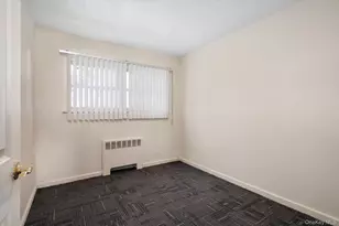 12 Westbury Ave, Plainview, NY 11803 - Photo 10