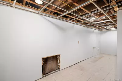 12 Westbury Avenue, Plainview, NY 11803 - Photo 14