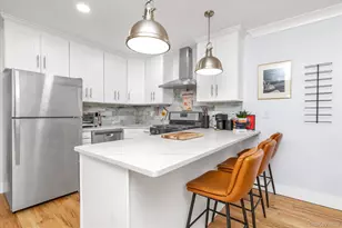 4 Finch Pl, Huntington, NY 11743 - Photo 8